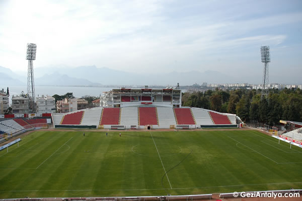 Antalya Atatürk Stadı